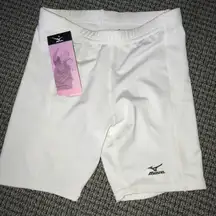 Mizuno Womens XS Athletic Compression Shorts White NWT Softball Volleyball