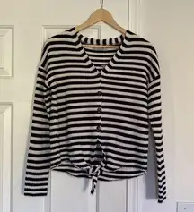 Active USA NWOT cardigan stripped sweater with tie.