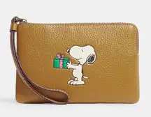 Coach  X Peanuts Corner Zip Leather Wristlet With Snoopy Present Motif Mustard