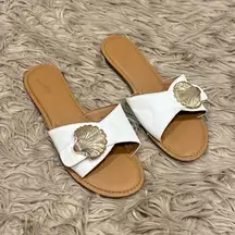 Universal Thread shell sandals size 10