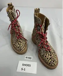 Womans Dolce Vita Combat Boots 6.5 Beige Black Polka Dot Side Zip Lace Up NWOT