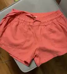 Altars state coral shorts