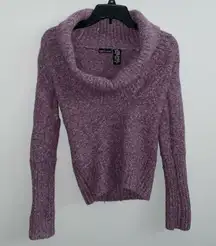 <<HP!!>> moda international turtleneck