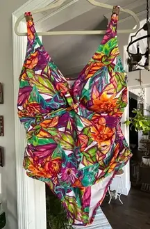 LAUREN Ralph‎ Lauren Bold Floral One Piece Swimsuit Size 20W