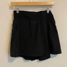 Spanx Black Athletic Skirt with Built-in Shorts size Medium