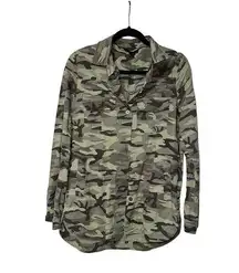 Elodie Camoflauge‎ Long Sleeve Shirt Size L