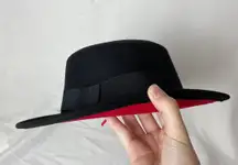 Black Red Elegant Boater Felt Hat