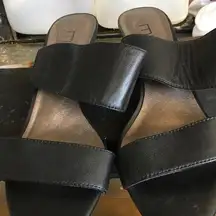 Ladies moda sandals 8 1/2