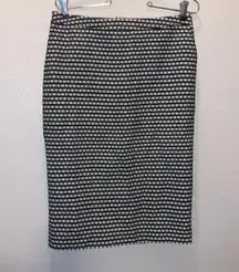 Pencil Skirt Size 4 straight knee length back zipper lined Slit