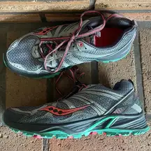 Saucony Women’s Excursion Trail Running Shoes Size 9 on Gray / Mint Green