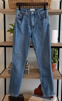 Abercrombie & Fitch The Super Skinny Ankle High Rise Jeans, 28 / 6L