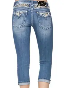 Wings & Flowers Cut Out Embellished Signature Cuffed Capri Jeans