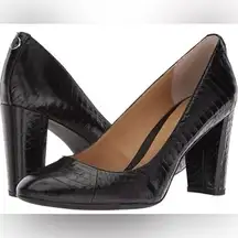 Ralph Lauren Women's 7.5 Black Snakeskin  Leather Heels Pumps 3” Heel