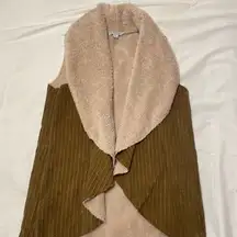 Corduroy fur vest