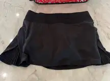 EUC: Lululemon Play Off The Pleats Skirt