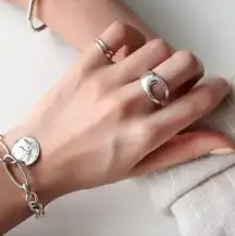 NEW Polished 18k White Gold Geometric‎ Ring