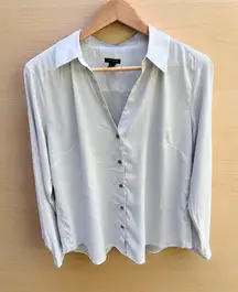 Ann Taylor Collared Long sleeve Button Down Dress Shirt Light Gray Size Large