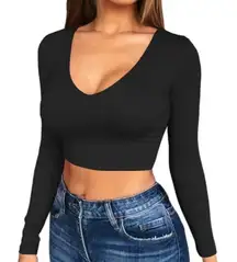 NWT PRETTYLITTLETHING BLACK LONG SLEEVE CROP TOP US4