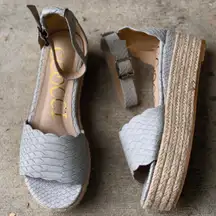 Scalloped Espadrille 