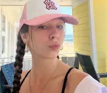 yankees trucker hat pink