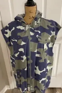 Offline by Aerie Jacket Vest Cargo Sleeveless Camouflage Large Women’s New NWT