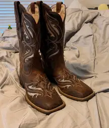 Ariat Boots Women’s