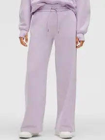 Lululemon Scuba Wide-Leg Sweatpants Lilac Small