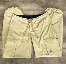 Mountain Heardwear Yuma Cargo Khaki Ankle Zip Hiking Pants Size 4