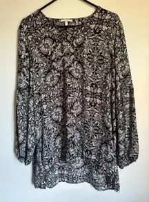 Maurices black paisley floral long sleeve blouse sz L boho breathable flowy