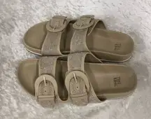 Time & Tru womens canvas size 9 beige & brown double strap slide on sandals