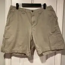 Patagonia Size 12 Khaki Organic Cotton Canvas Cargo Shorts Outdoor Hiking