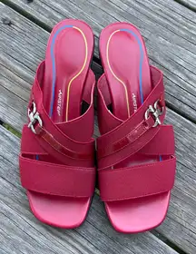 COMFY slip on sandals in WIDE width 🌺