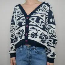 Cabin creek Vintage 80s Navy & White Floral Cardigan Sweater