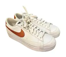Nike Blazer Low Platform Shoes Womens Sz 7.5 Leather DA7571-100 Athletic Sneaker