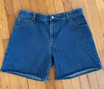 Vintage Levi’s 550 Denim Jean Shorts Women’s Size 16