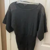 FINAL MARKDOWN Ladies embellished cable and gauge knit top medium