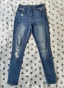 5/$25 Arizona Jean Co high rise skinny ripped jeans size 3