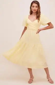 ASTR The Label Yellow Puff Sleeve Dress