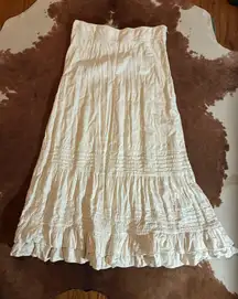 Edme & Esylltewhite 100% cotton maxi skirt  size 10 Vintage Anthropologie brand  No flaws  Really nice quality! No stretch and no pockets! Waist - 33 inches  Length - 39 inches 
