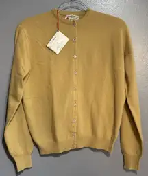 Vintage Women's Pringle of Scotland 100% Pure Cashmere Knitted Sweater, Size 38