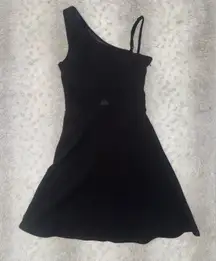 Elegant Black Flared Dress