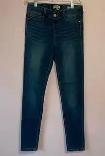 Juicy Couture 4 Pull On Jegging Medium Wash Skinny Jean