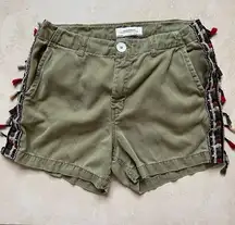 Zara Green Woven Embroidered Tassel Shorts Size 4