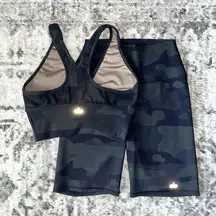 Alo Yoga Vapor Hunter Camo Set