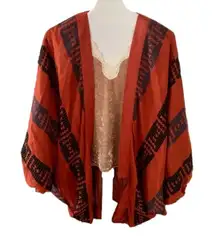 Universal Threads Kimono