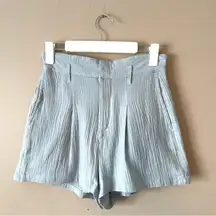 LE LIS | Light Gray Crepe High Rise Trouser Shorts Sz S