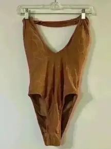 NWT Mono B Halter top swimsuit
