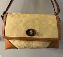 Coach Vintage  Yellow Hamptons Signature shoulder bag