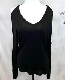 Long ladder sleeve black super soft lightweight top size medium