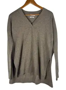 Vince‎ 100% Cashmere Women's XS Tan Beige V-Neck Sweater Long Sleeved Shirt